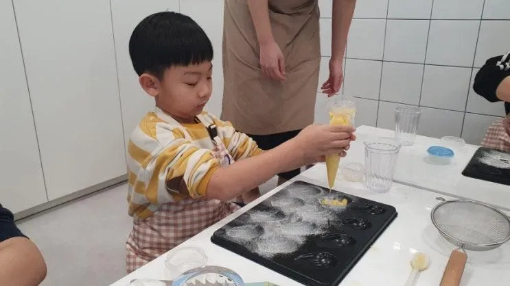 서울 체험형 키즈카페 강동구 드로잉월 체험수업 너무 좋다!