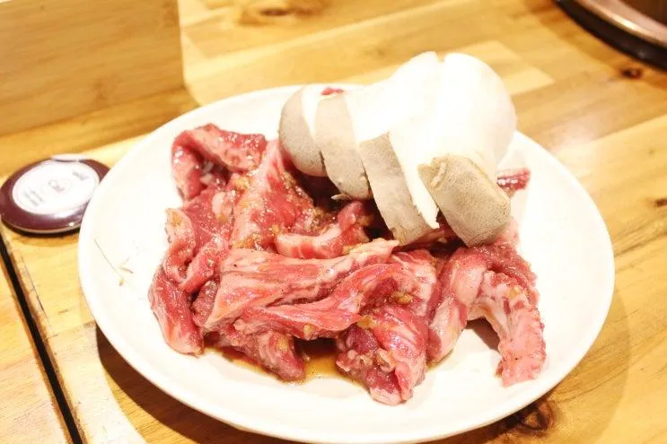 김포 운양동 맛집! 아이들에 친화적인 운양동 고기집 하루방...