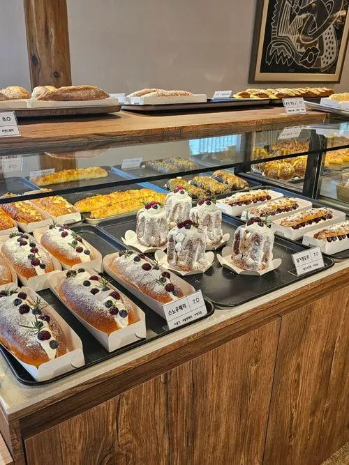 [하남-대형카페] 베이커리 맛집, 신상 브런치 카페<온더브레드> ♥