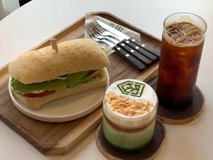 천안 부대동 카페 힐사이드