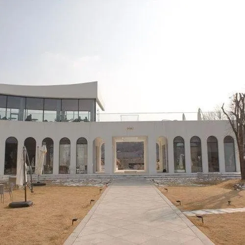 용인 대형 카페 예쁜 가구가 많은 빌라드파넬
