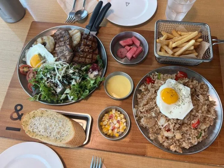 궐동맛집 서가앤쿡 오산점 목살한상 아이와 점심 하기 좋은 곳