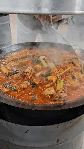 아이와가볼만한곳 충북괴산맛집  강쇠솥뚜껑낙지닭볶음탕