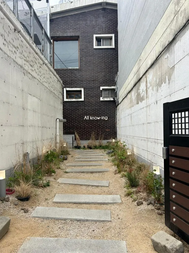 대구 교동 넓고 예쁜 카페 추천, 어노잉