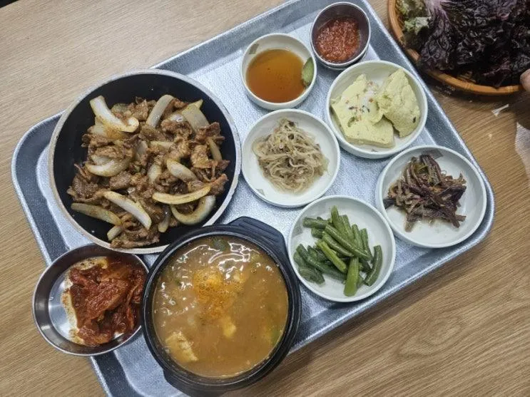 초월역 밥집 :: 24시간하는 경기광주 맛집, 엄마손돼지불백