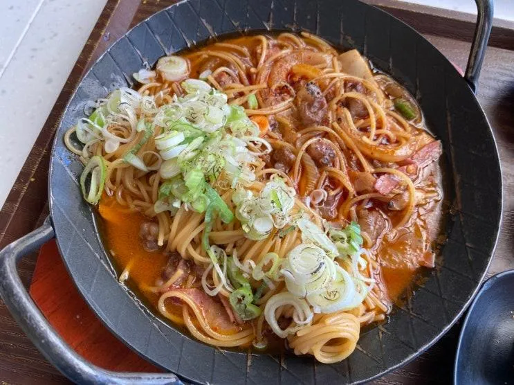 [대전] 현대프리미엄아울렛 맛집 추천 : 경양식1985 & 이태리국시