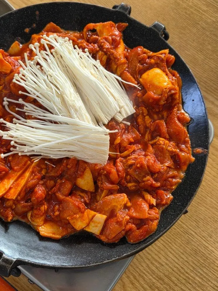 제주도 서귀포 두루치기 현지인 맛집 추천, 남원읍 가성비 찐맛집 희야네식당 메뉴 주차 내돈내산 후기