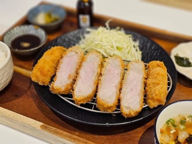 범일동 돈까스 카츠키친 커넥트현대점