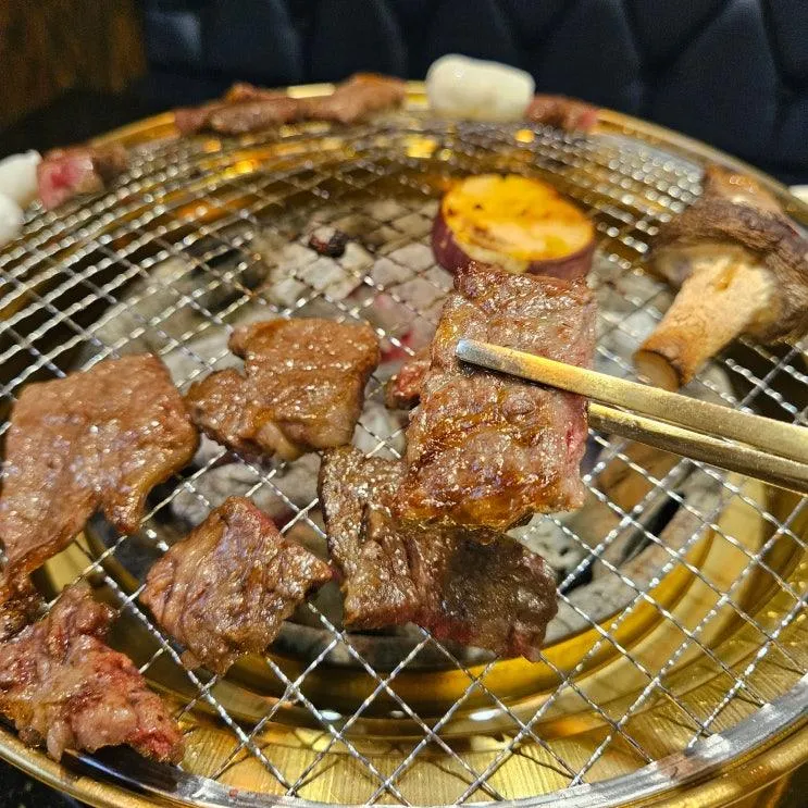 평택 특별한날 투뿔한우맛집 한우본가 방문후기