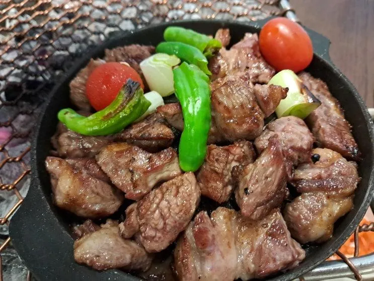 양기와 소사벌점, 숯불에 굽는 양고기, 더 맛있네요.