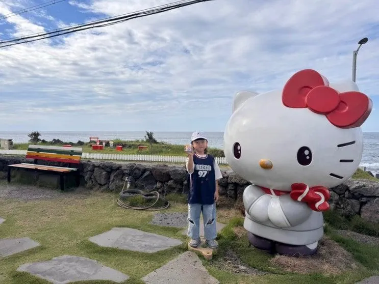 제주공항 가기 전 아이랑 마지막 코스｜용담해안도로 소품샵🧡라운지제이·도두몰·어영공원 바다놀이터까지🛝