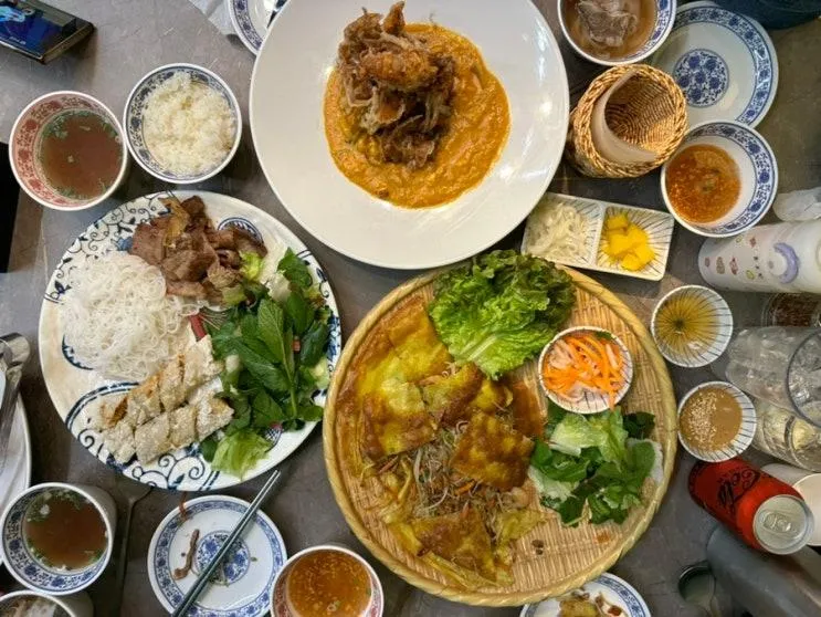 울산 유곡동 월남면반 우정혁신점 반세오 분짜 푸팟퐁커리