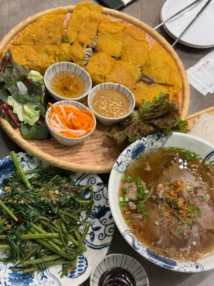 학동 맛집 월남면반 다녀온 후기 / 학동 점심시간 맛집추천/ 월남면반 웨이팅 후기