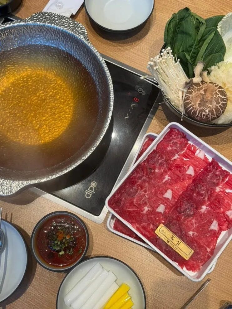 들안길 투쁠한우 샤브샤브, '샤브 드 수성'🍲