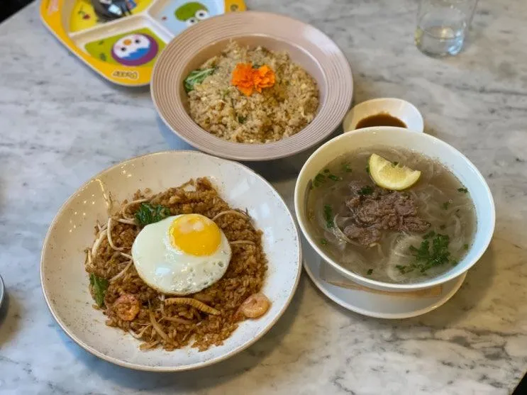상무지구 맛집 추천 주차도 편하고 분위기 좋은 아시안음식점 르네 상무점 ㅣ 다양한 아시안음식부터 아메리칸차이니즈까지!!