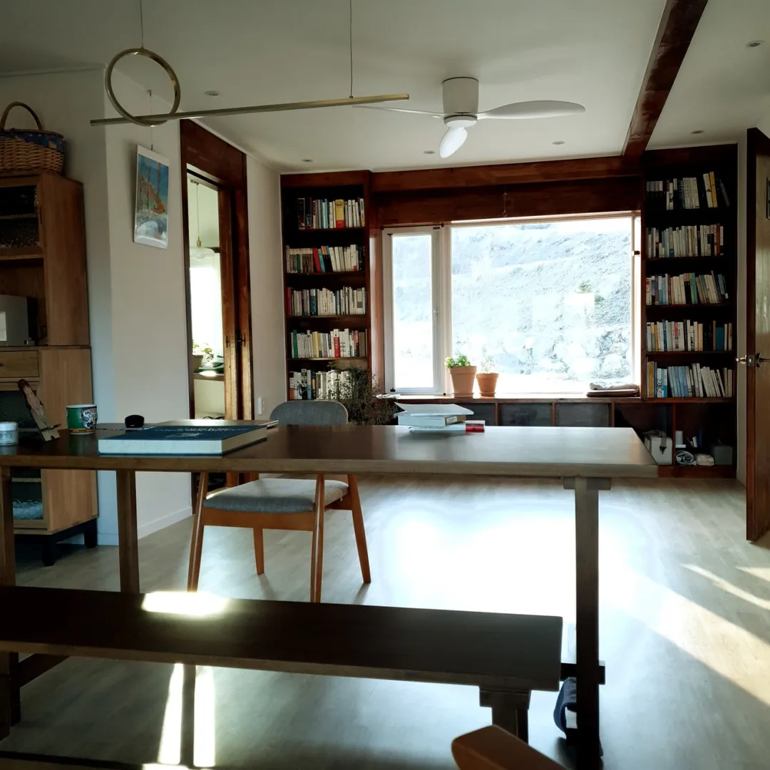 Elegant Laziness Bookstay photo 8