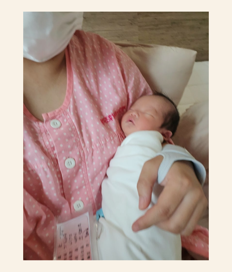 출산 직전/직후 예비맘이라면? 신생아 트림 시키는 방법 알아두세요!