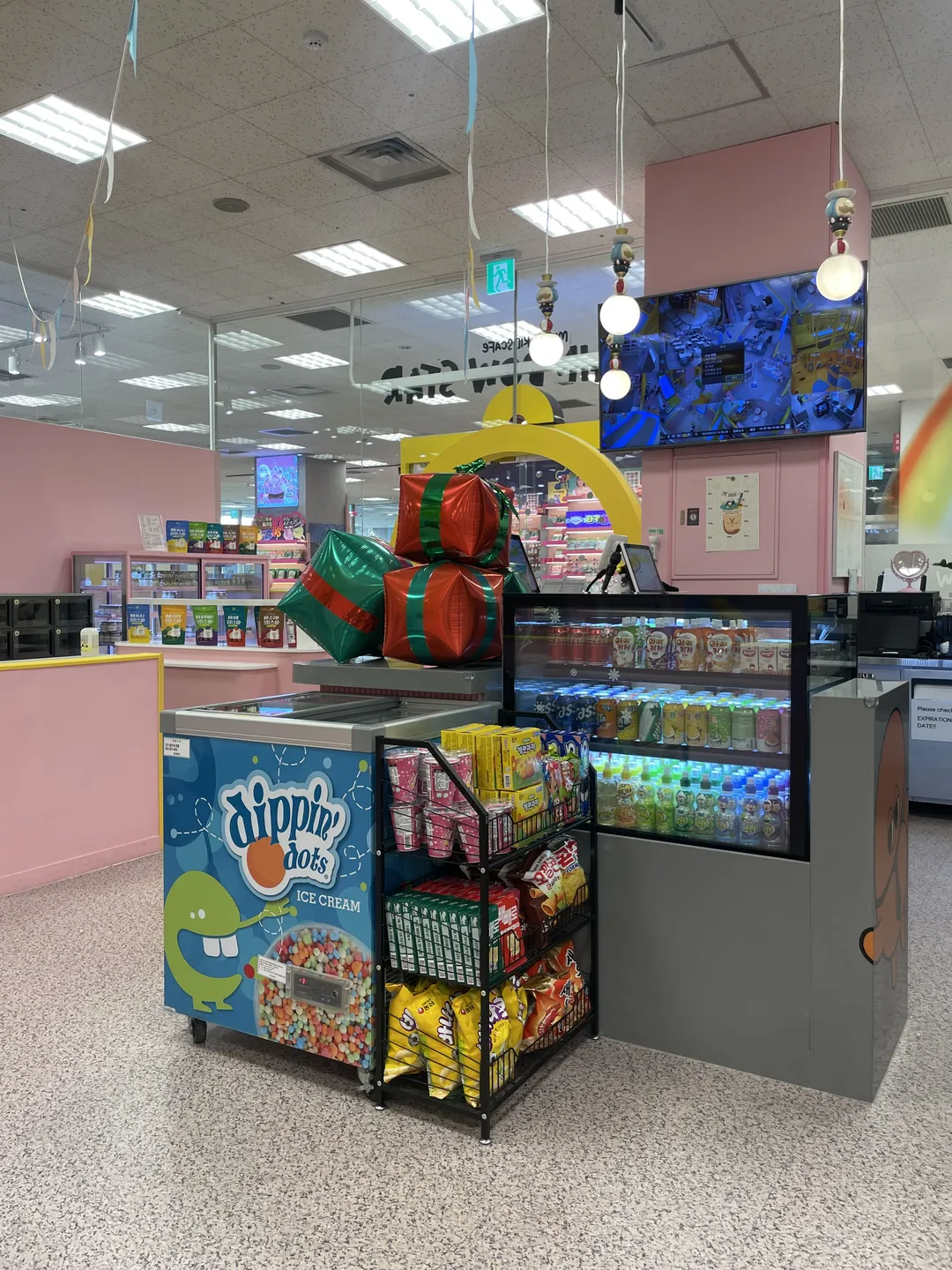 レインボースター イーマート河南店 写真 11