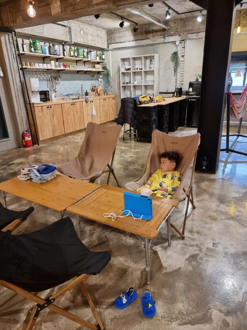 Camp Lounge photo 16
