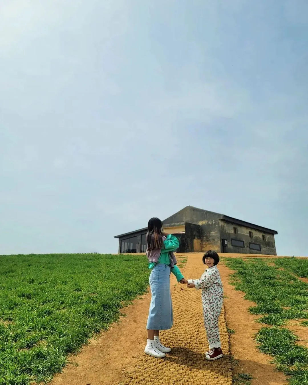 청보리창고