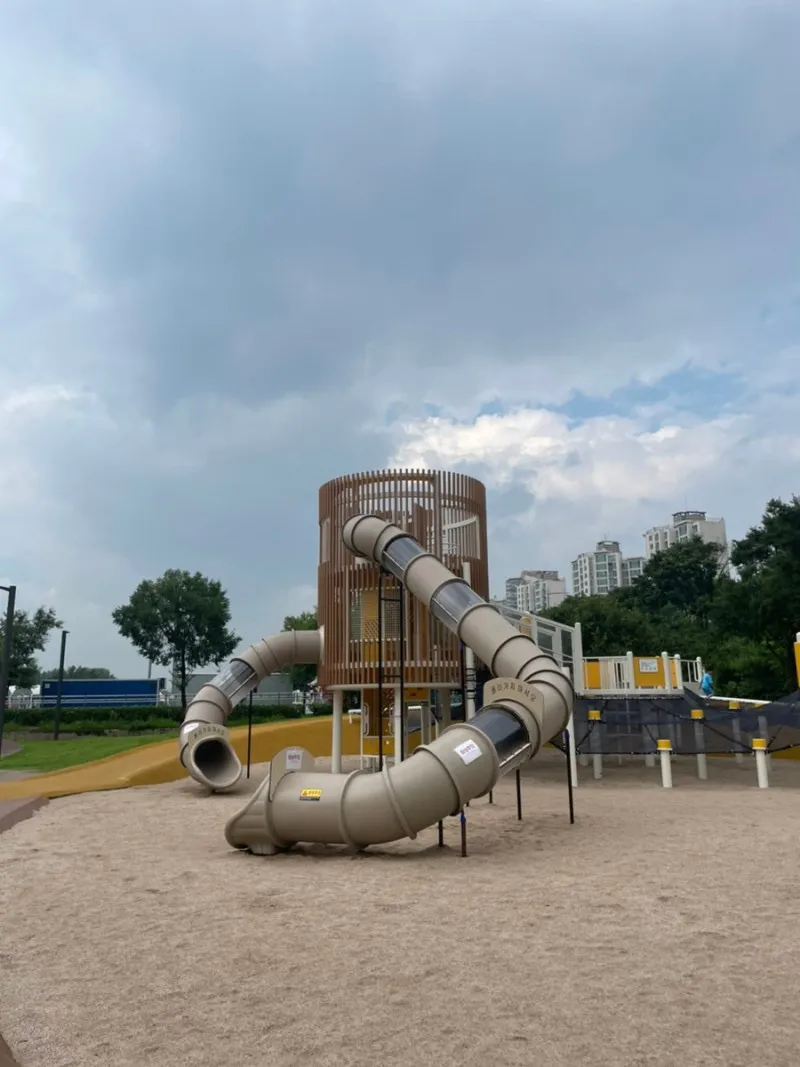 Gwangnaru Everyone's Playground photo 6