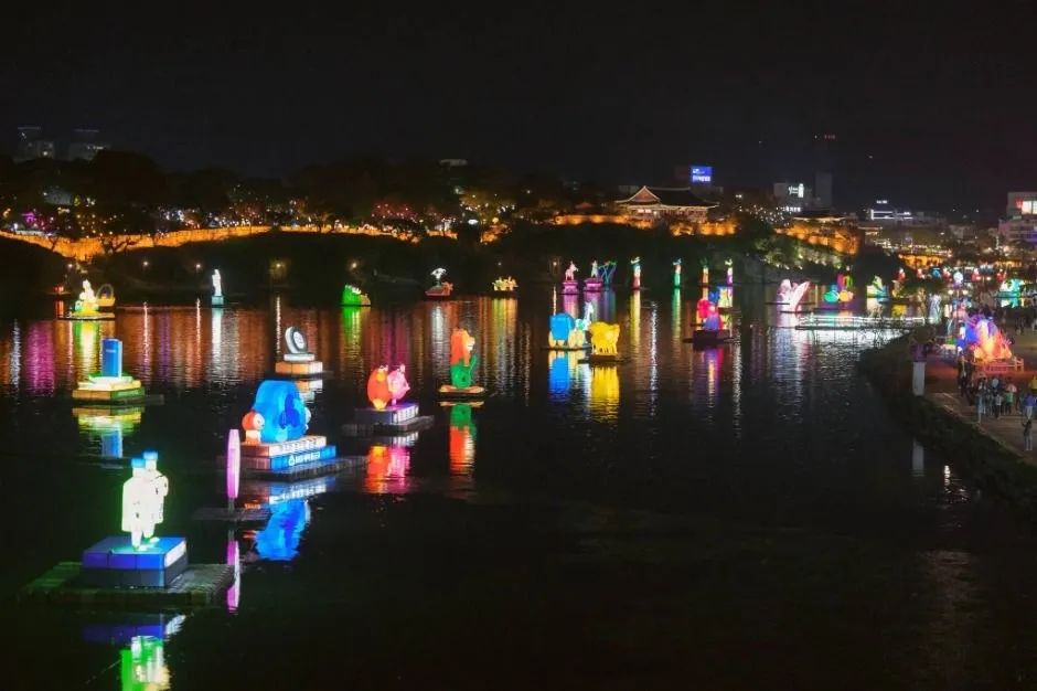 <祭り> 晋州南江流灯祭り (26/10/03 ~ 26/10/18) 写真 7