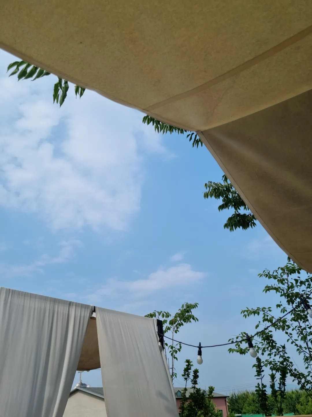 앤아더 사진 6