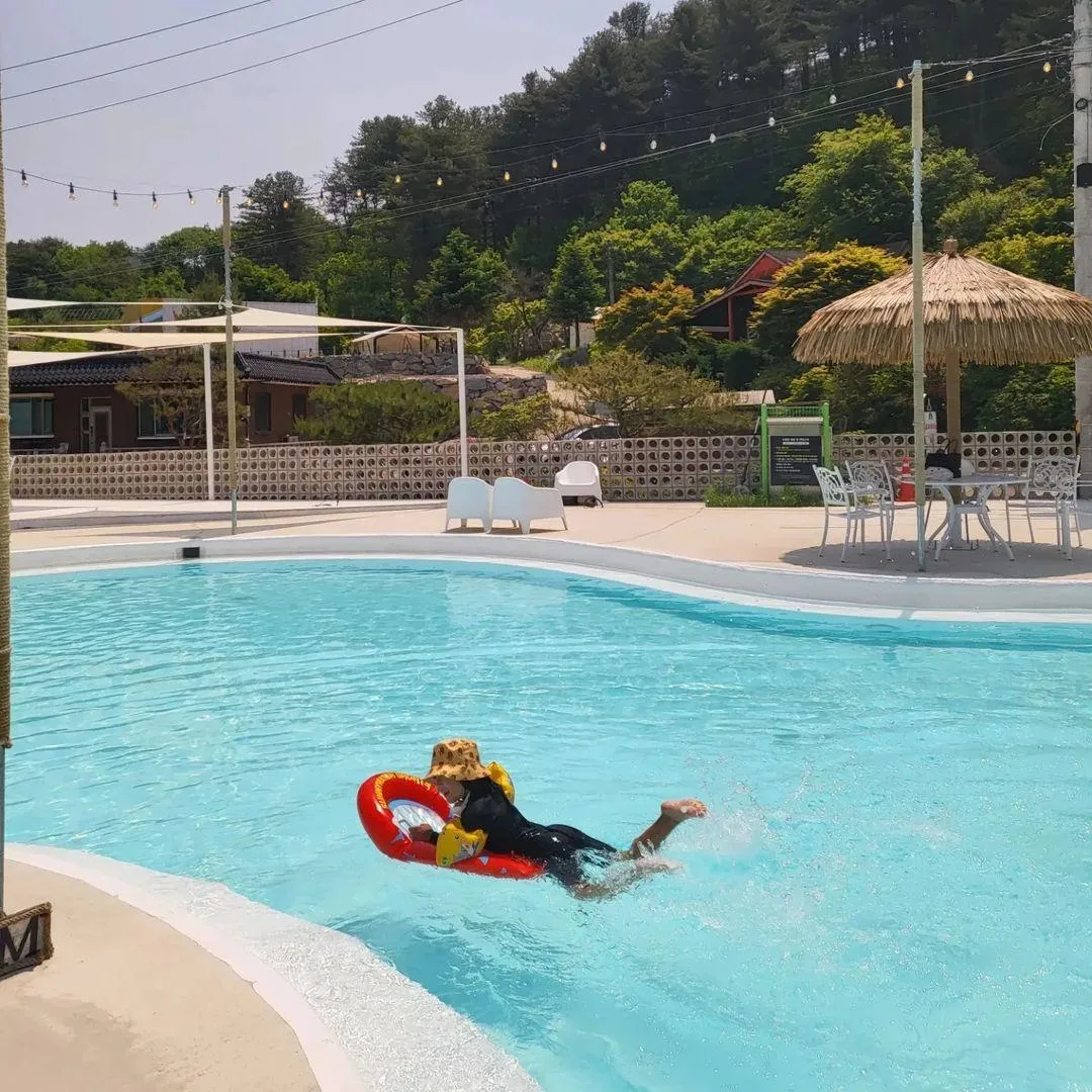 더플래츠카페