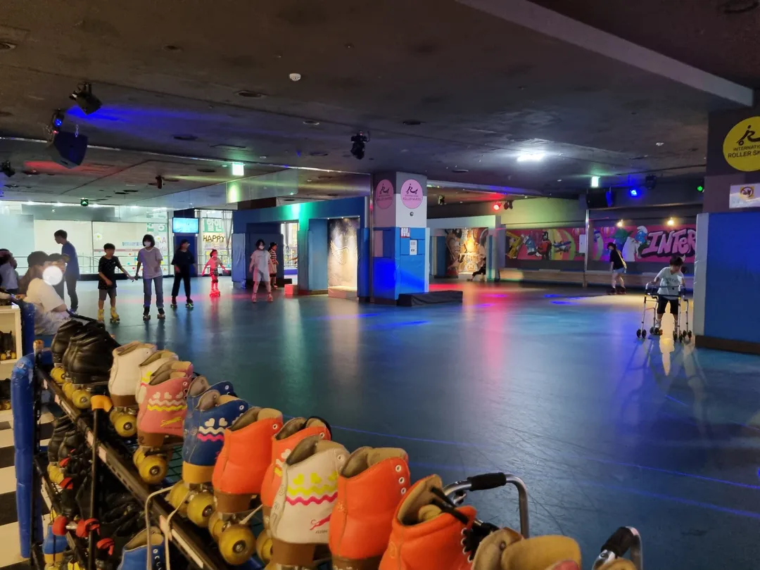 International Roller Skating Rink photo 8