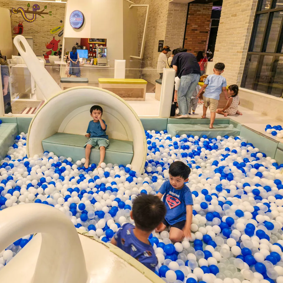 Jurassic Theme Park Daegu Shinsegae Branch photo 9