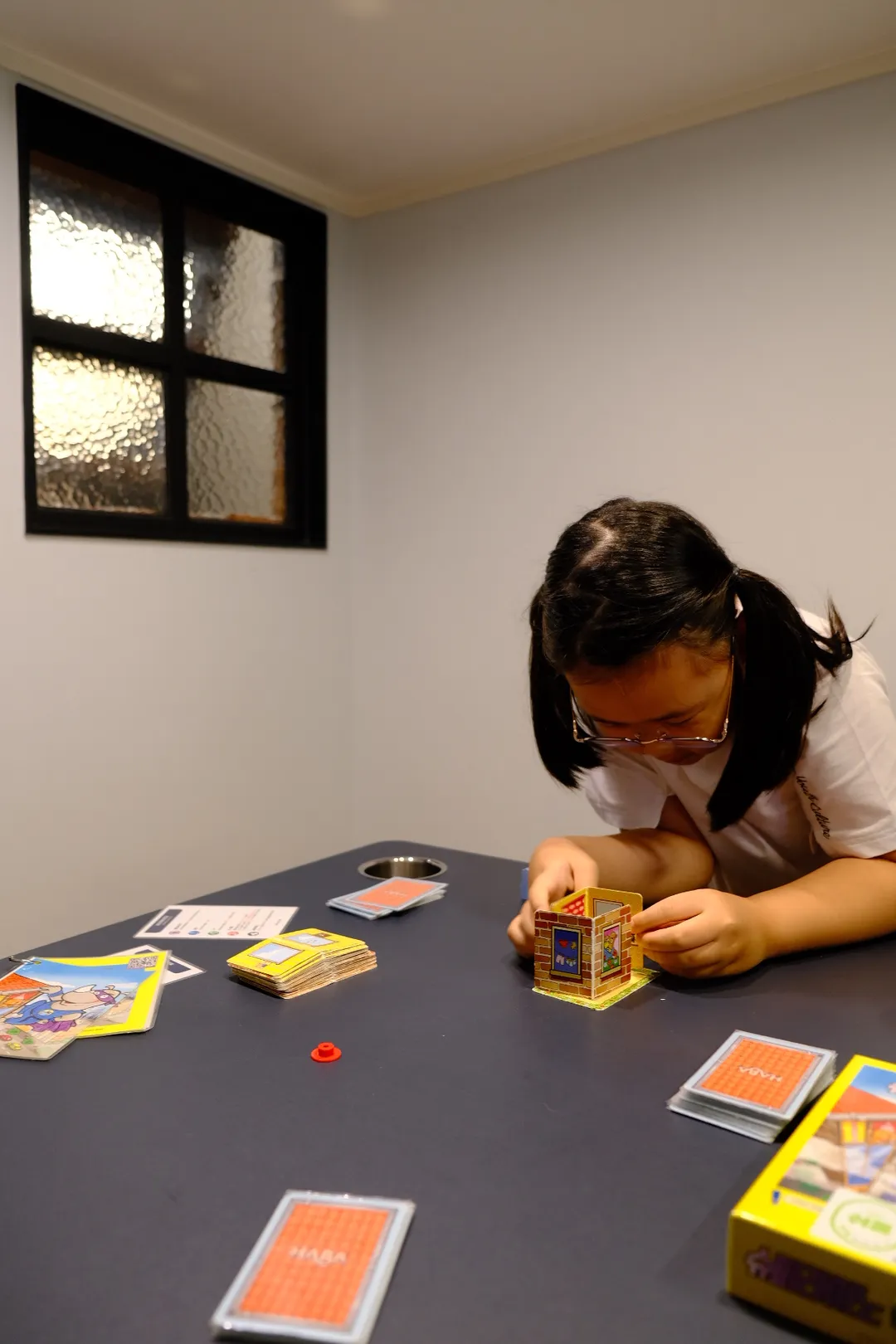 Holmes and Lupin Board Game Cafe Gangnam Branch photo 7