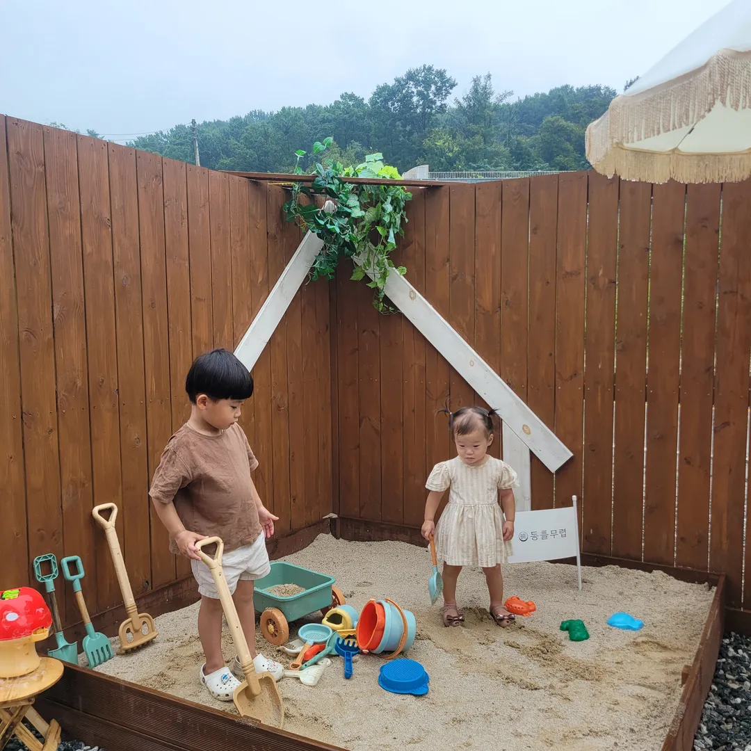 Dawn Kids Pool Party Room photo 7