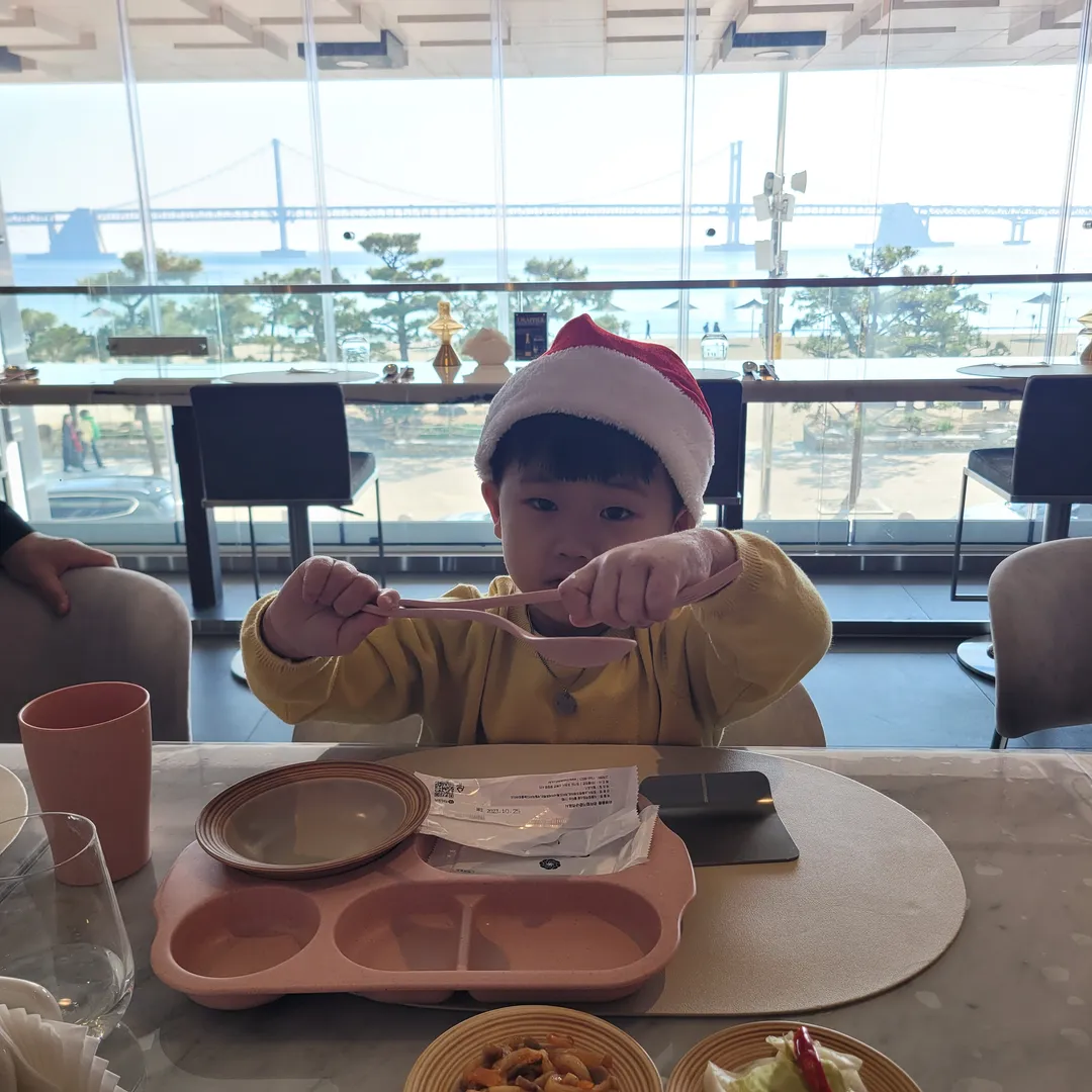 산조 호텔아쿠아펠리스점