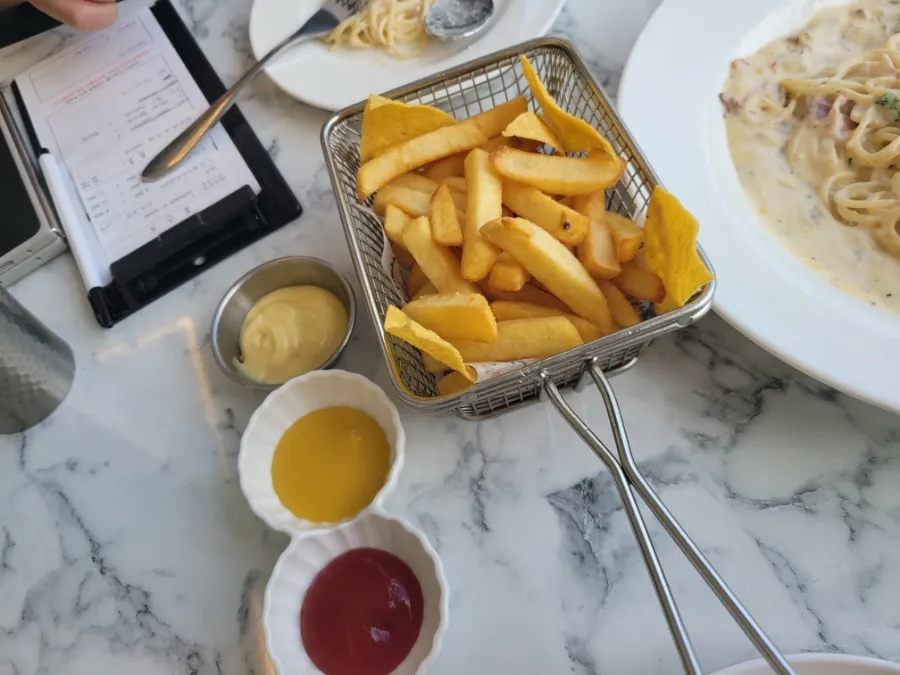 라라코스트 오산점