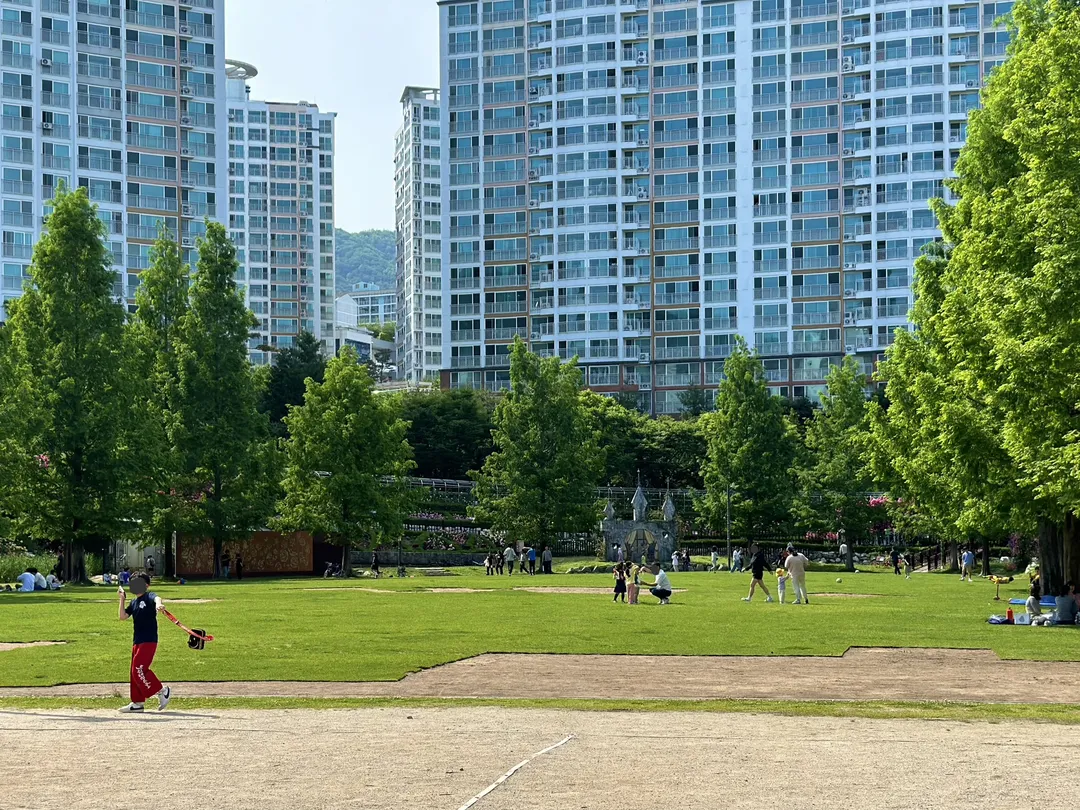 Gumokjeong Park photo 7