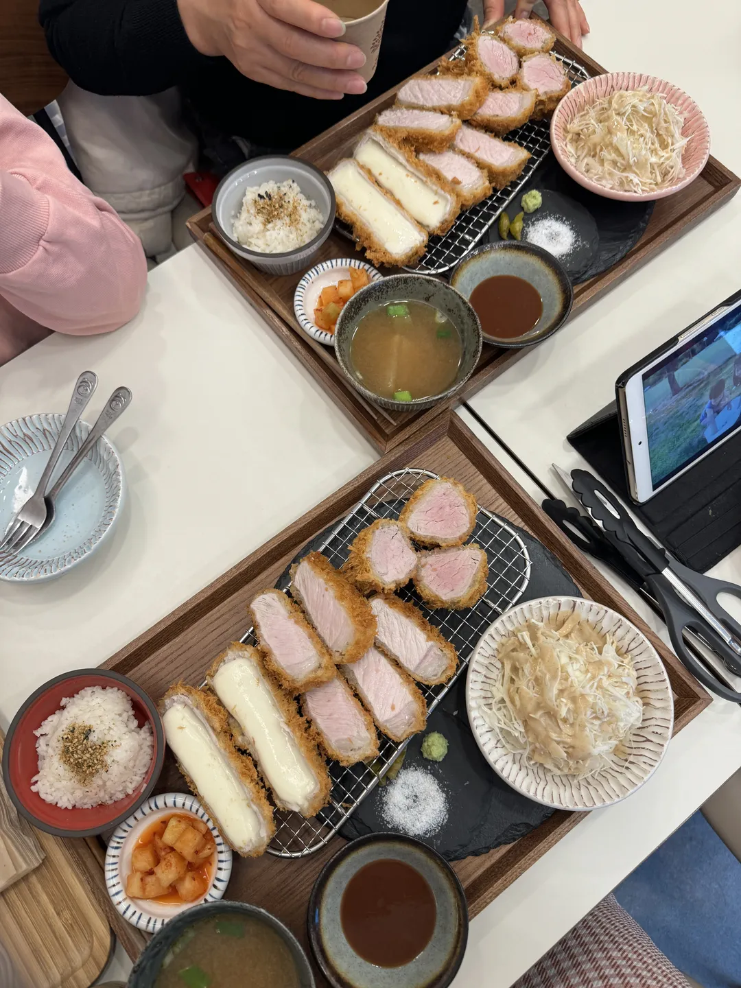 윤돈 동탄호수공원점 사진 9