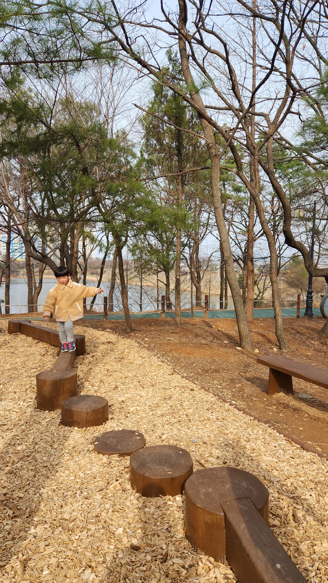 ウンジョン湖公園 幼児の森体験場 写真 8