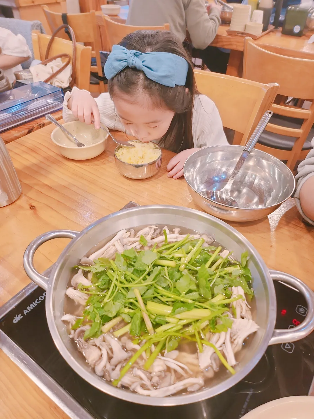 구좌리얼크니손칼국수 화담숲직영점