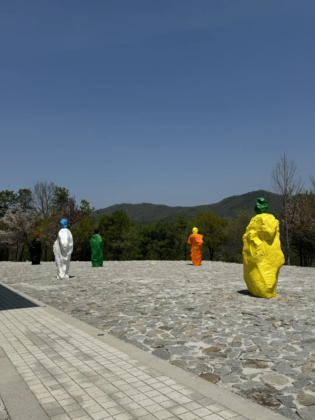 <Exhibit> Ugo Rondinone Solo Exhibition 'Burn to shine' photo 6