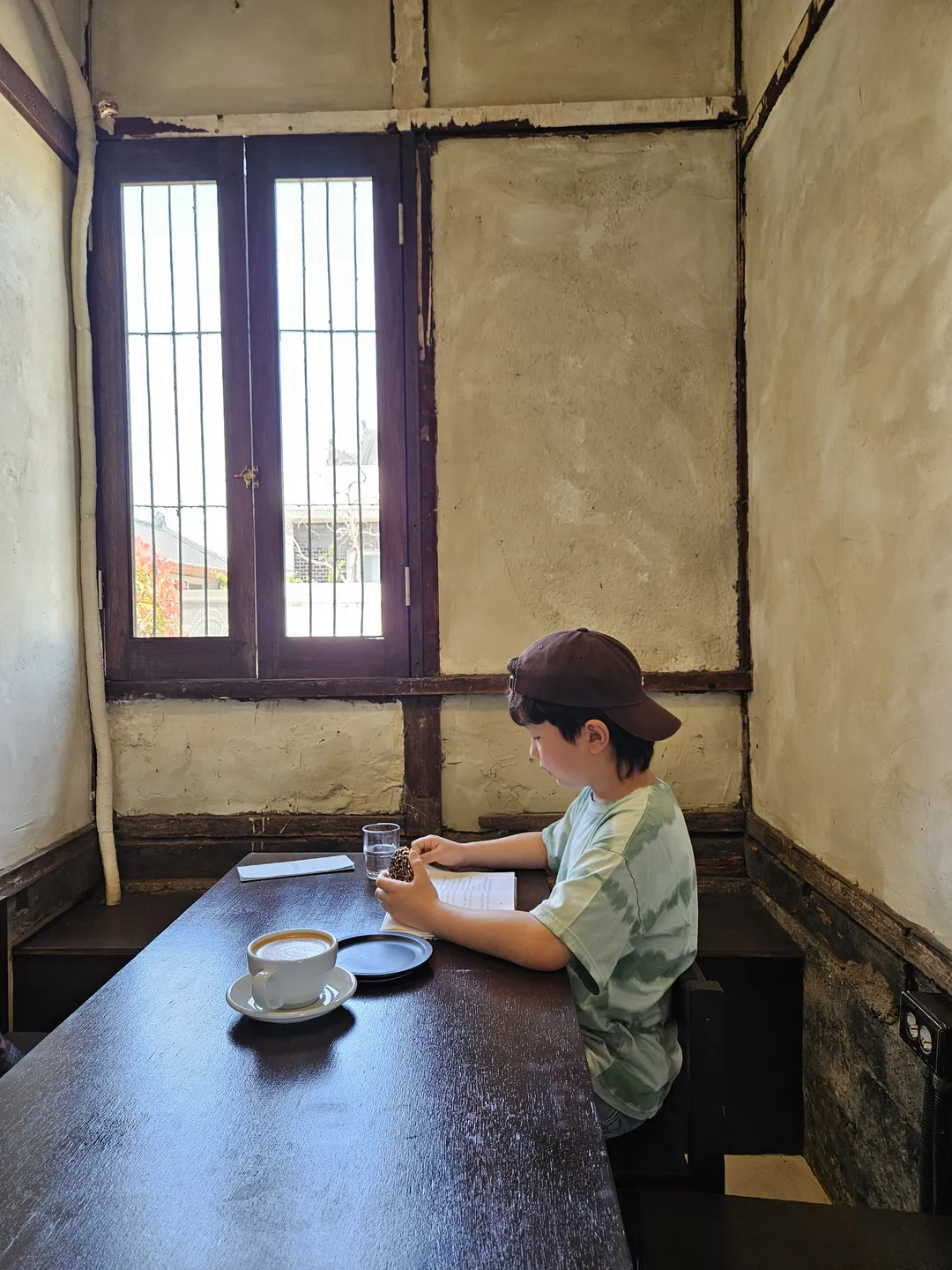 보우하사