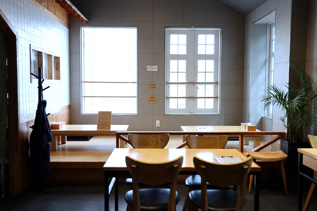 Dawn Restaurant photo 6