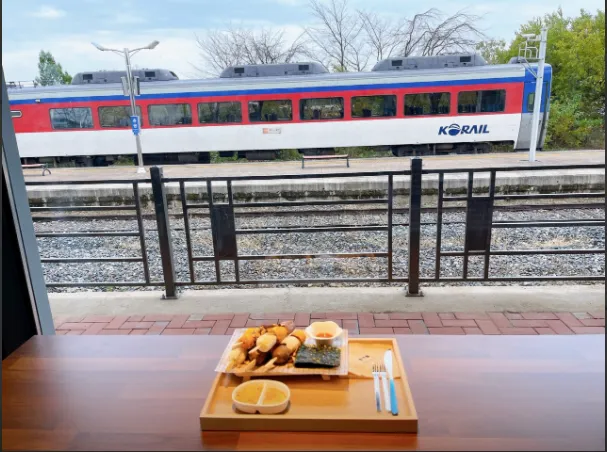 카페용궁역