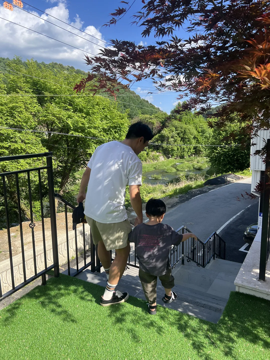 더아리웃집 풀빌라