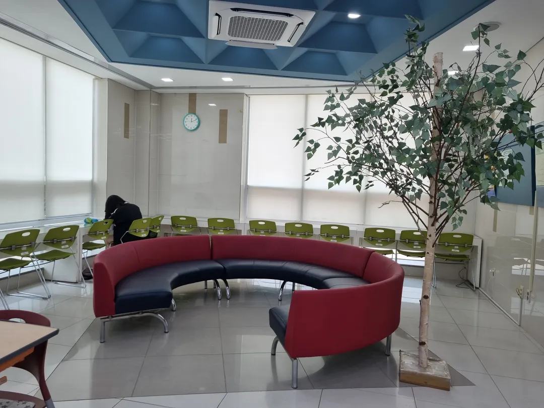 Bugae Library photo 17