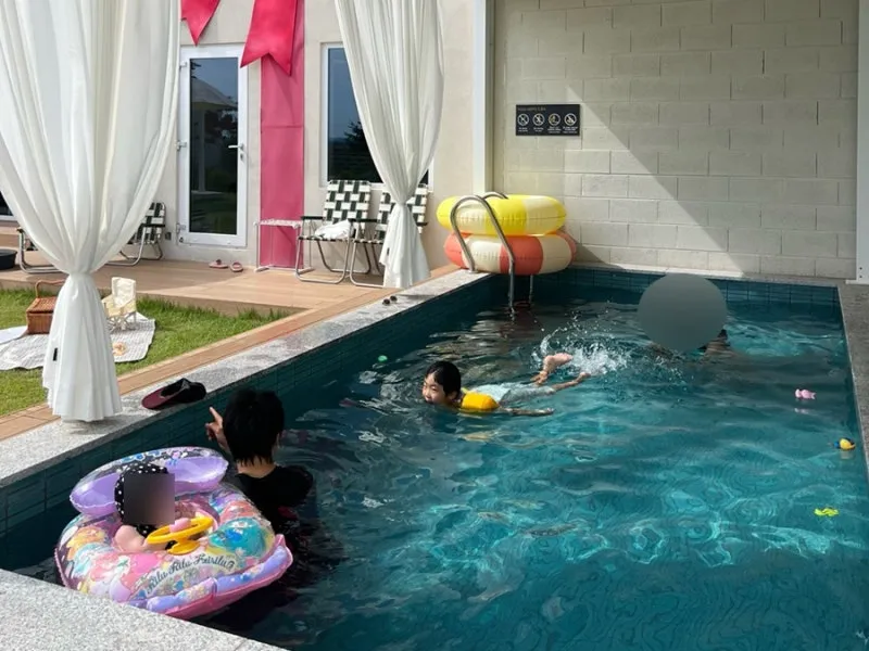Bodam Pool Villa photo 9