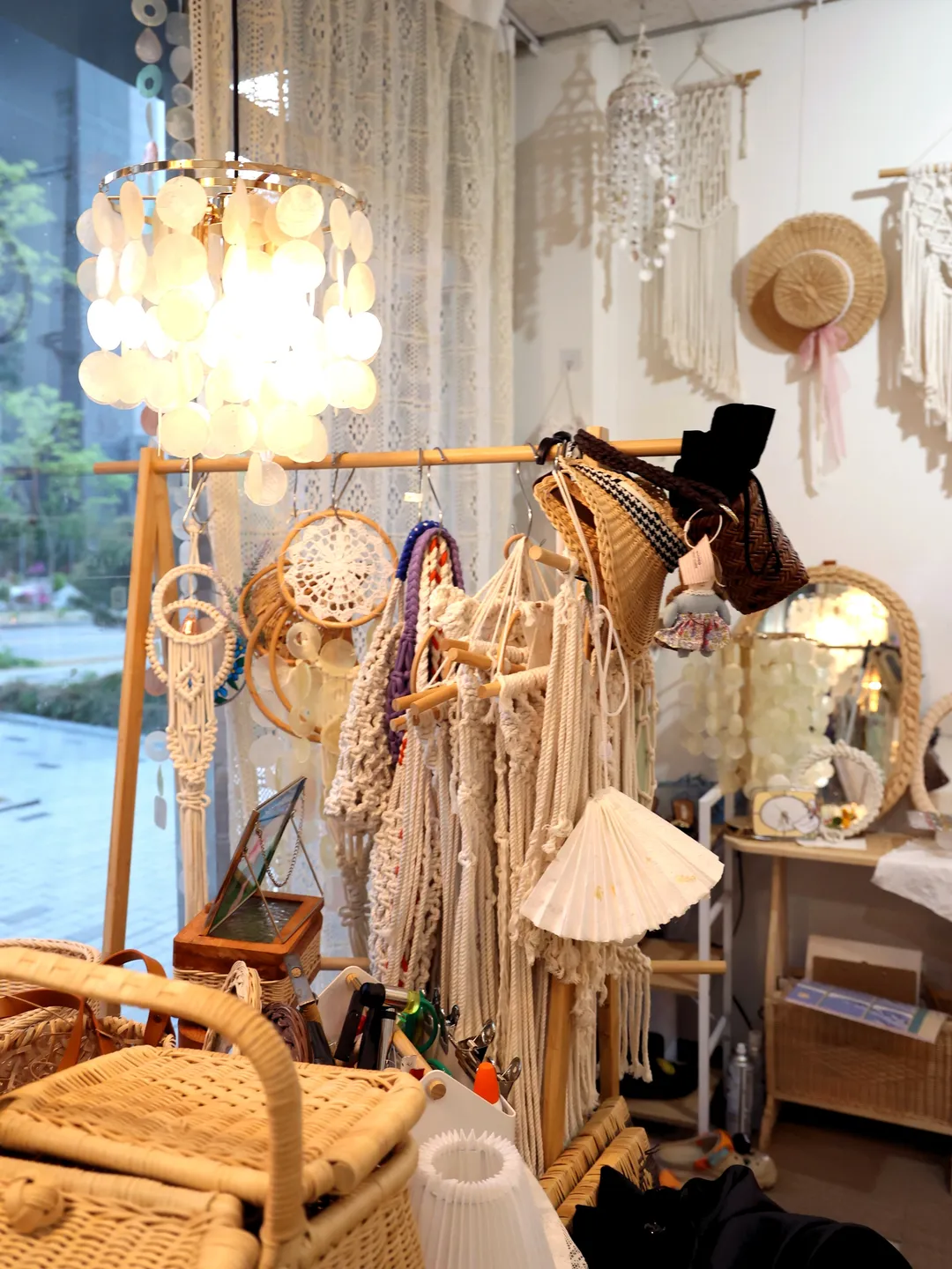 Atelier Heysun Rattan & Macrame Studio photo 8