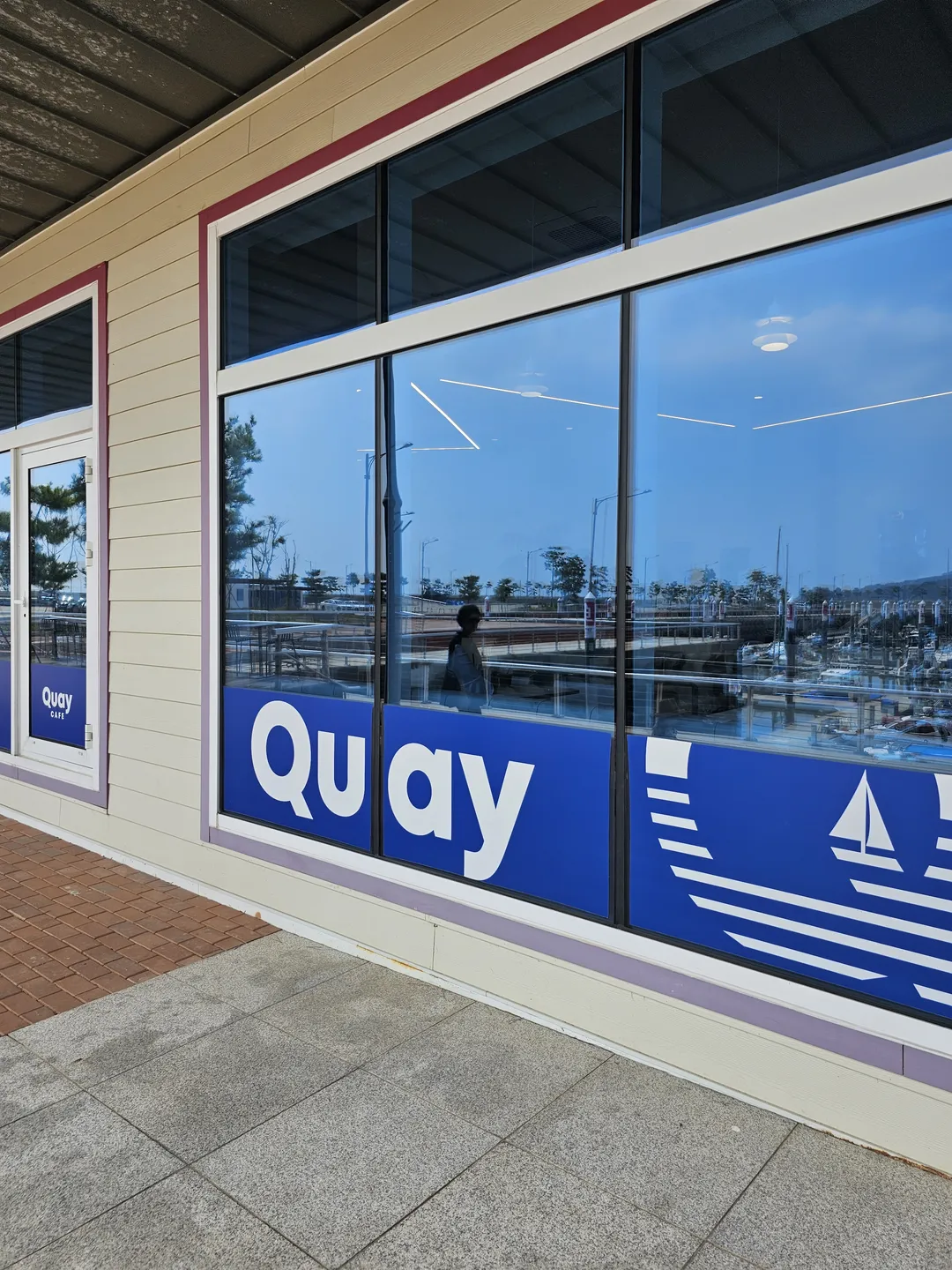 Quay CAFE 사진 17