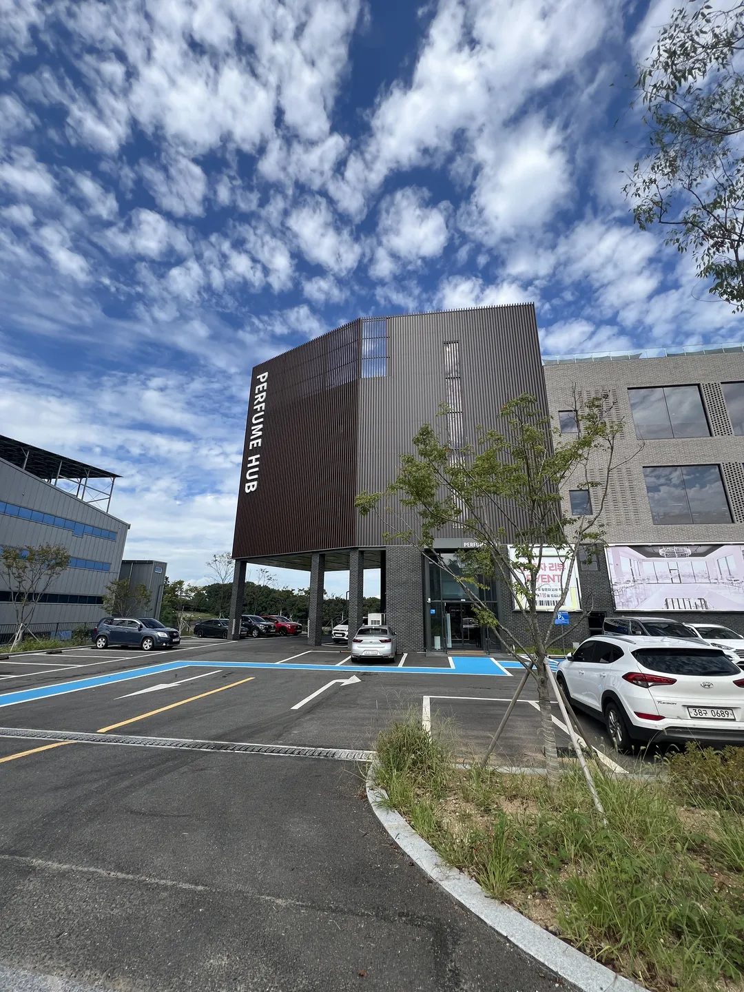 カフェ パフュームハブ パジュ本店 写真 19