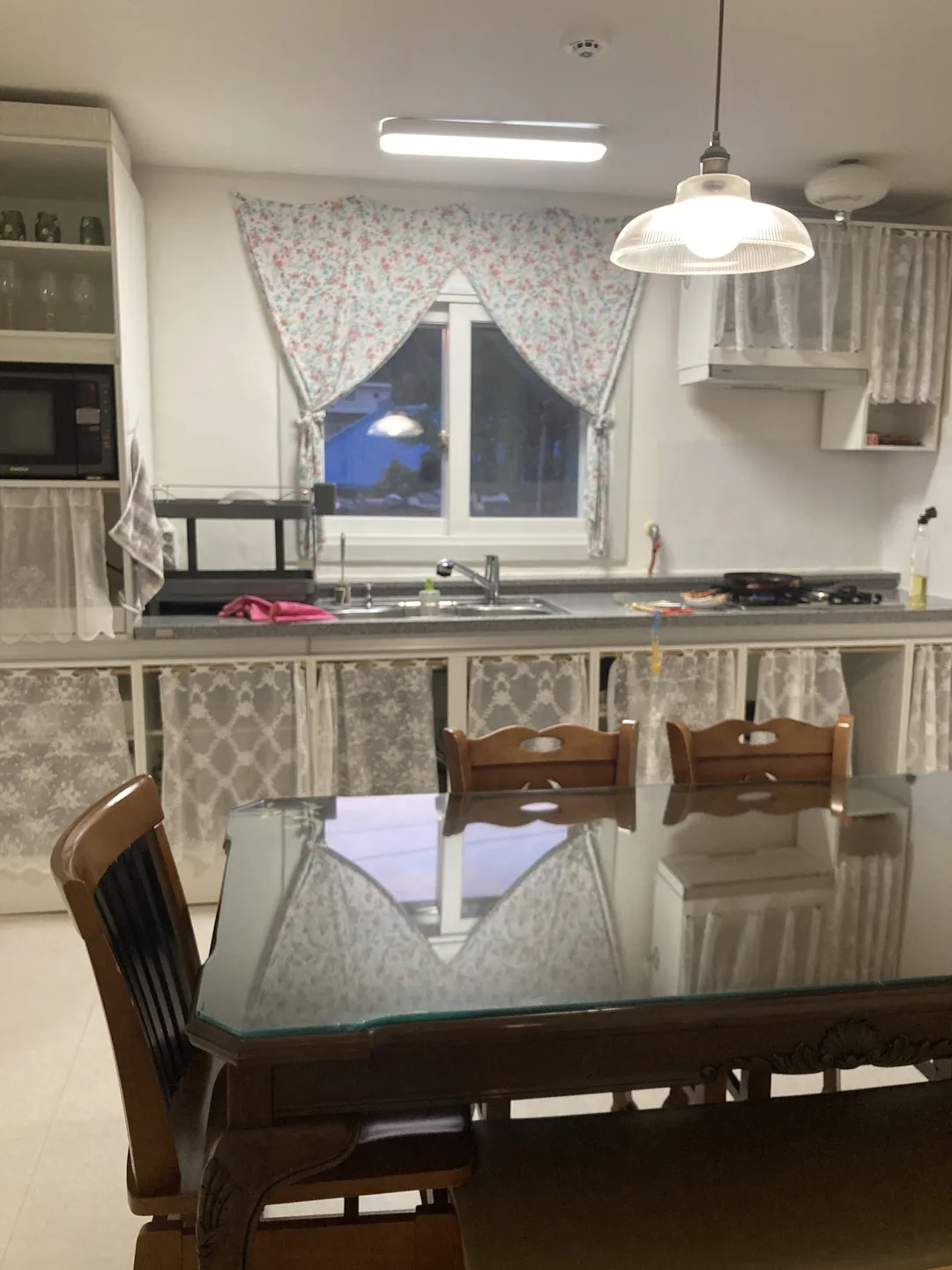 ミリャン赤い屋根 写真 8