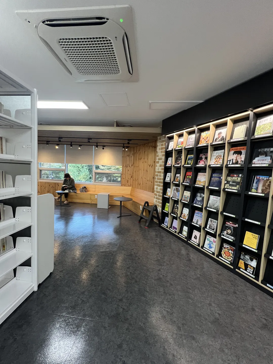 高陽市立 一山図書館 写真 20
